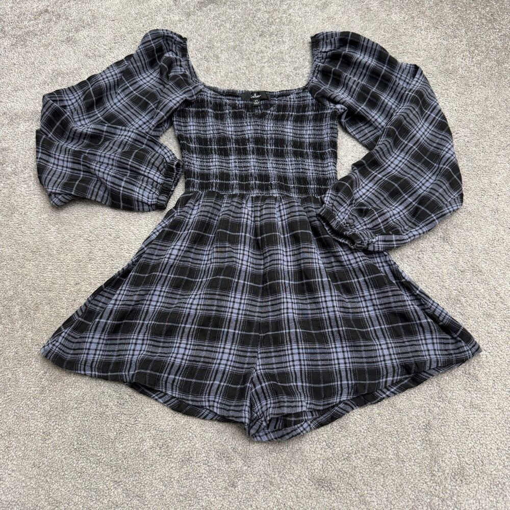 Lulus Puff Long Sleeve smocked Plaid Romper womens XS Black Blue Casual Stretch